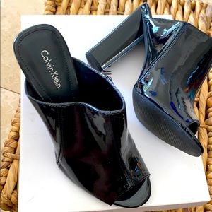 Calvin High Heeled mules